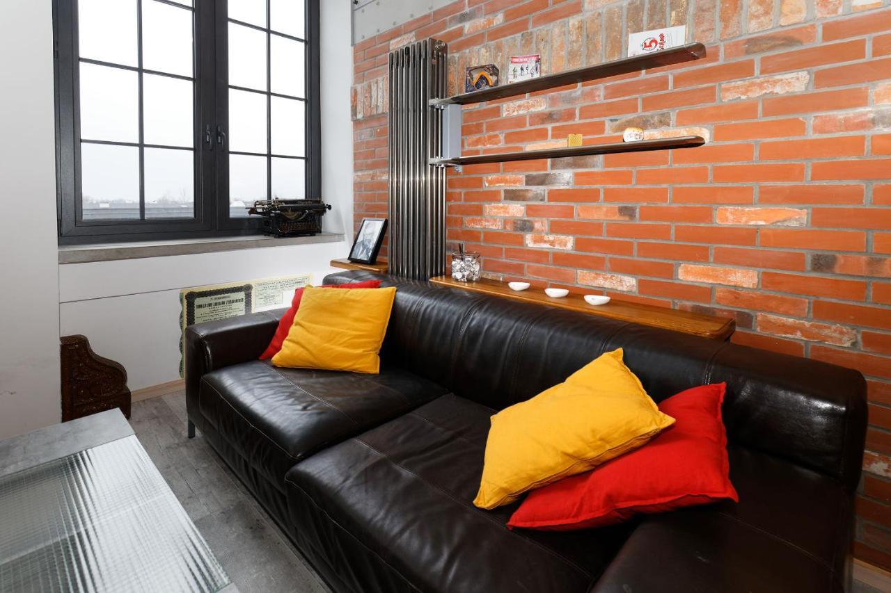 지라르도프 Loft Szpularnia 아파트 외부 사진
